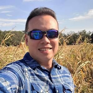 Meet your Posher, Christopher